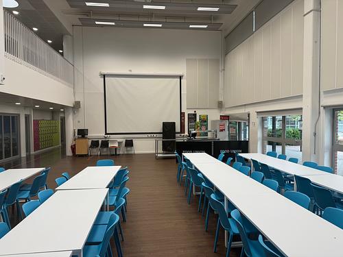 Stockwood Park Academy Refectory