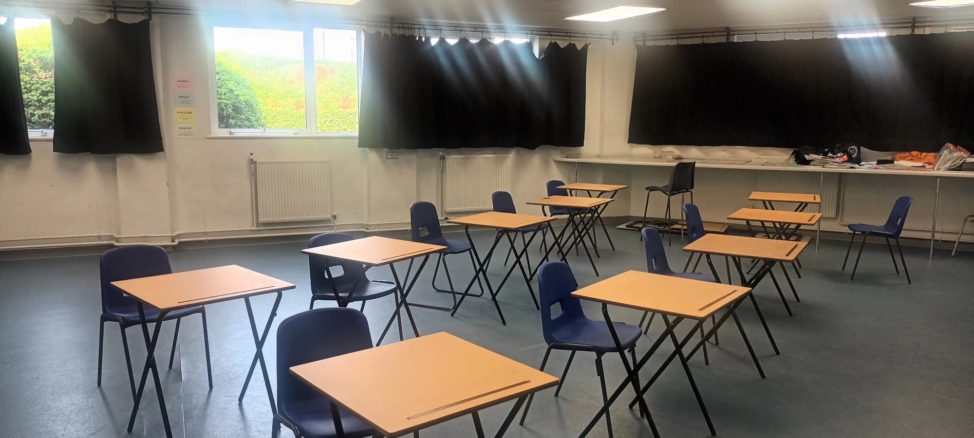 Chadwell Heath Academy Classroom 29 - next to Drama Rooms - photo 4
