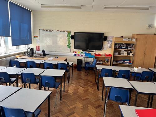 Beths Grammar School Classroom B7