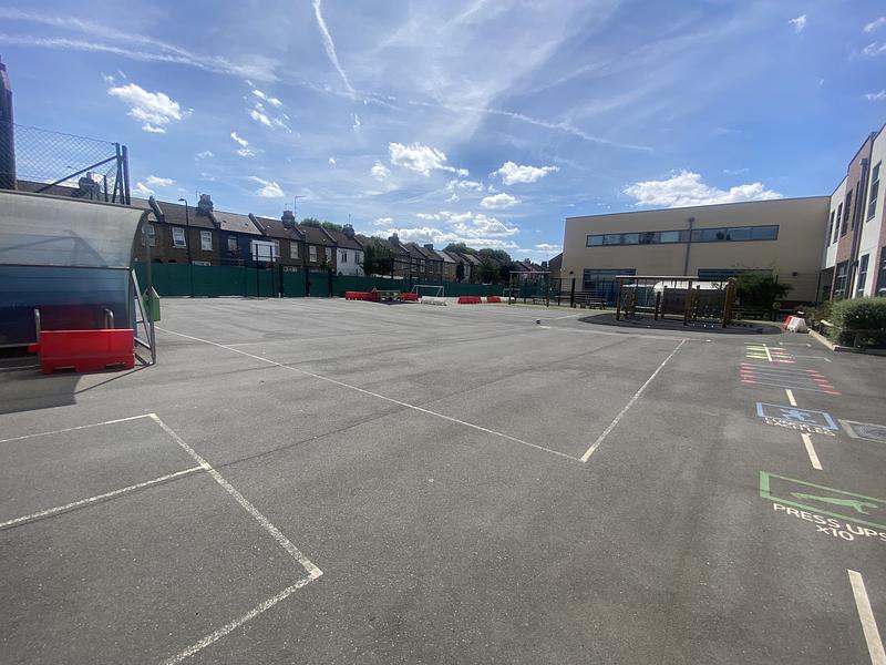 George Mitchell Primary School Car Park  - photo 3