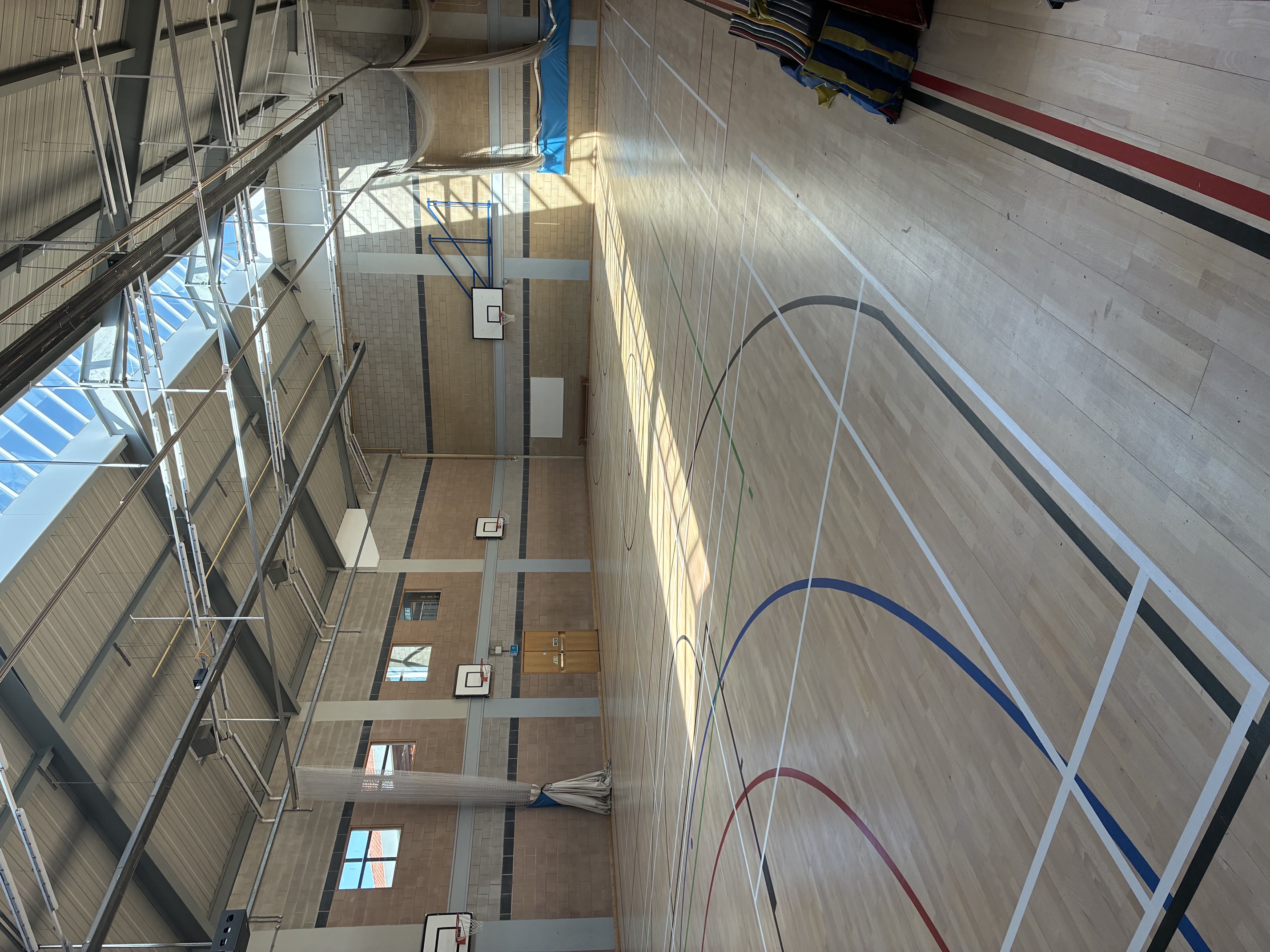 Debden Park High School Sports Hall - photo 1