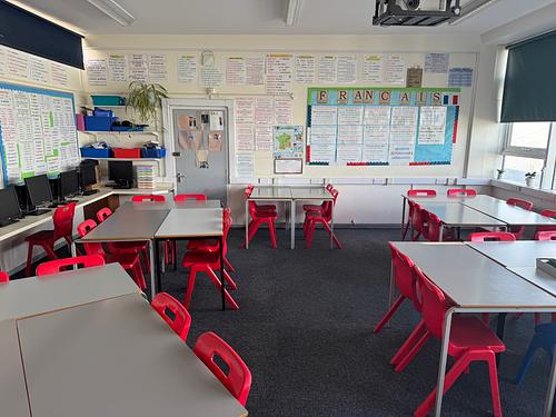 Friern Barnet School Classroom M3-12
