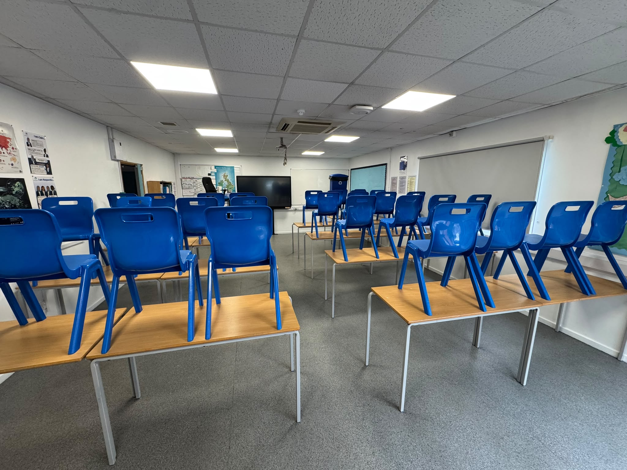 Sarah Bonnell Classroom F15 - photo 1