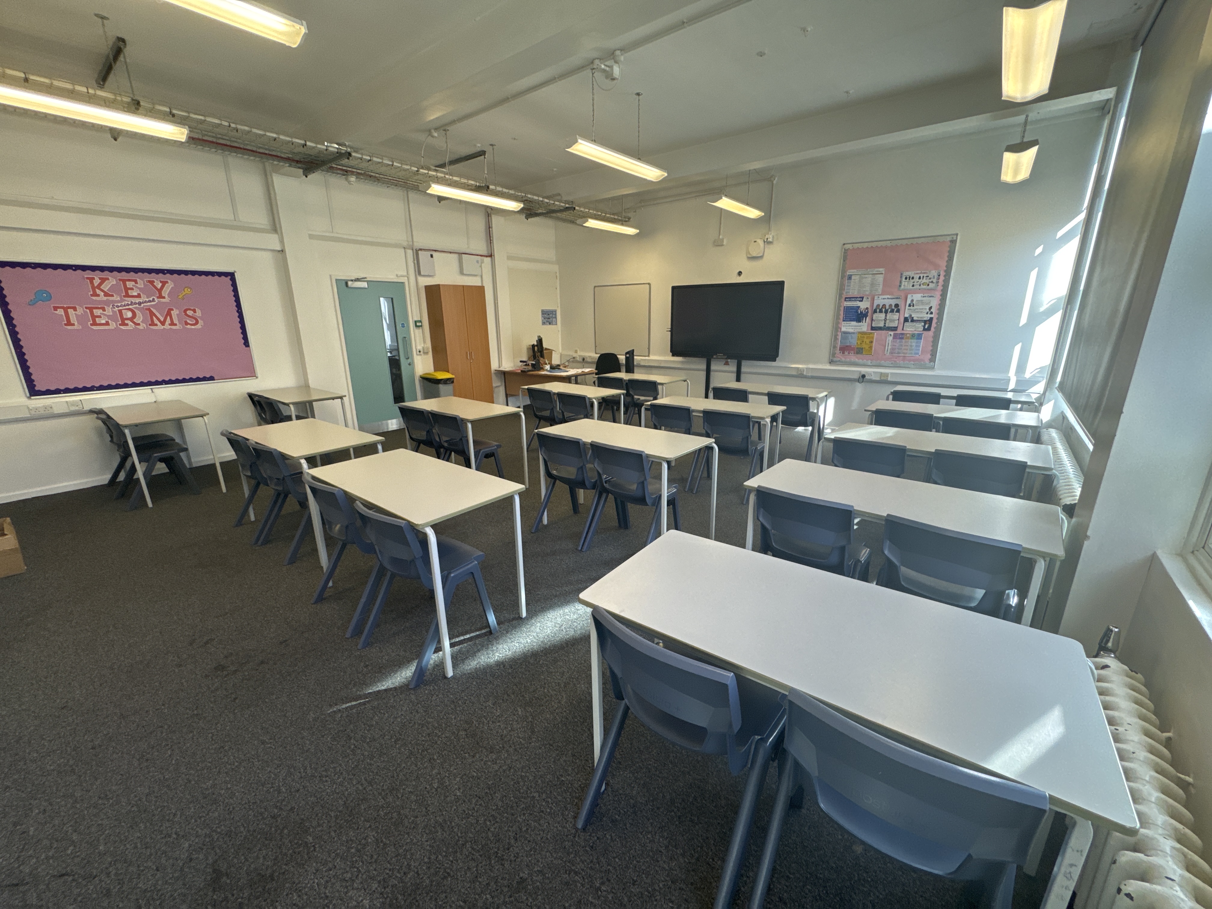 Sarah Bonnell Classroom F11 - photo 4