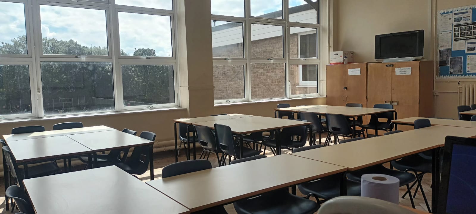Grays Convent High School Classroom 25 - photo 1