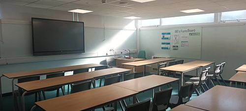 Mossbourne Fobbing Academy Classroom 123 (NEED PICS)
