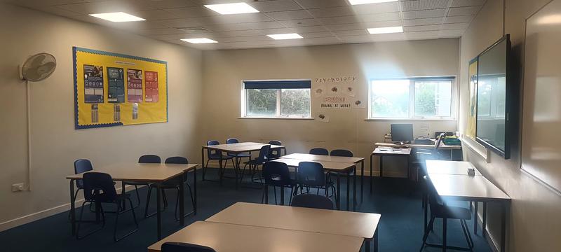 Chadwell Heath Academy Classroom 81 - photo 4