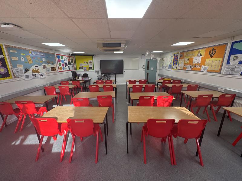 Sarah Bonnell Classroom F19 - photo 2