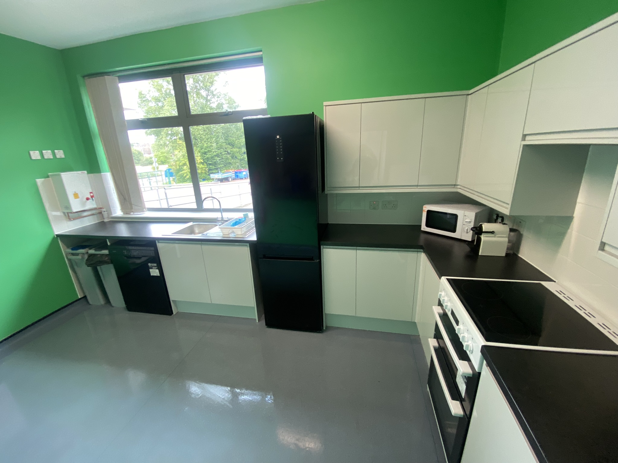 Debden Park High School Community Centre Hall - photo 2
