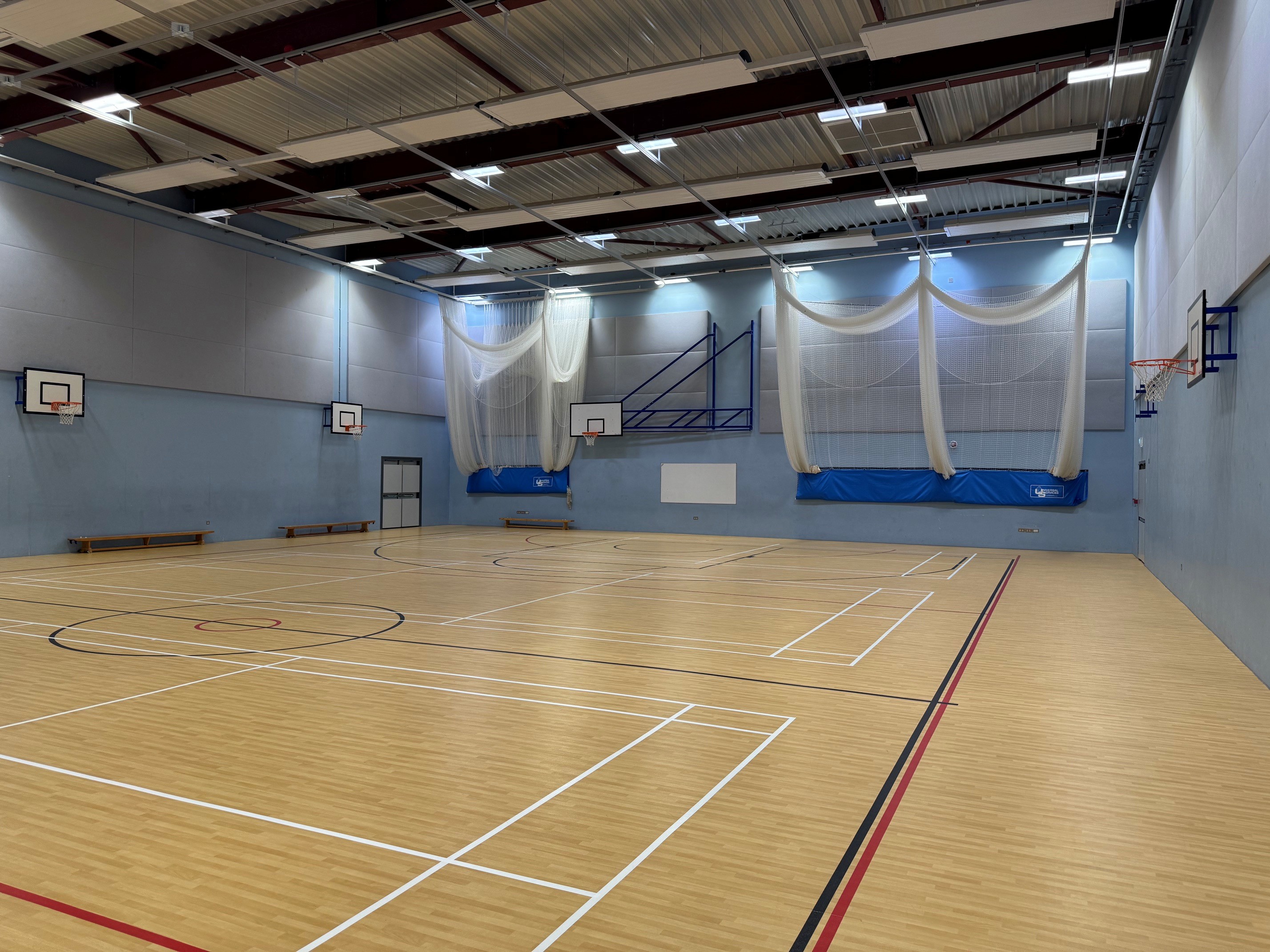 Hockerill Anglo-European College Sports Hall - photo 3