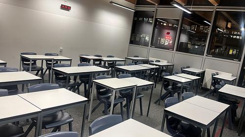 Mossbourne Community Academy Room 212