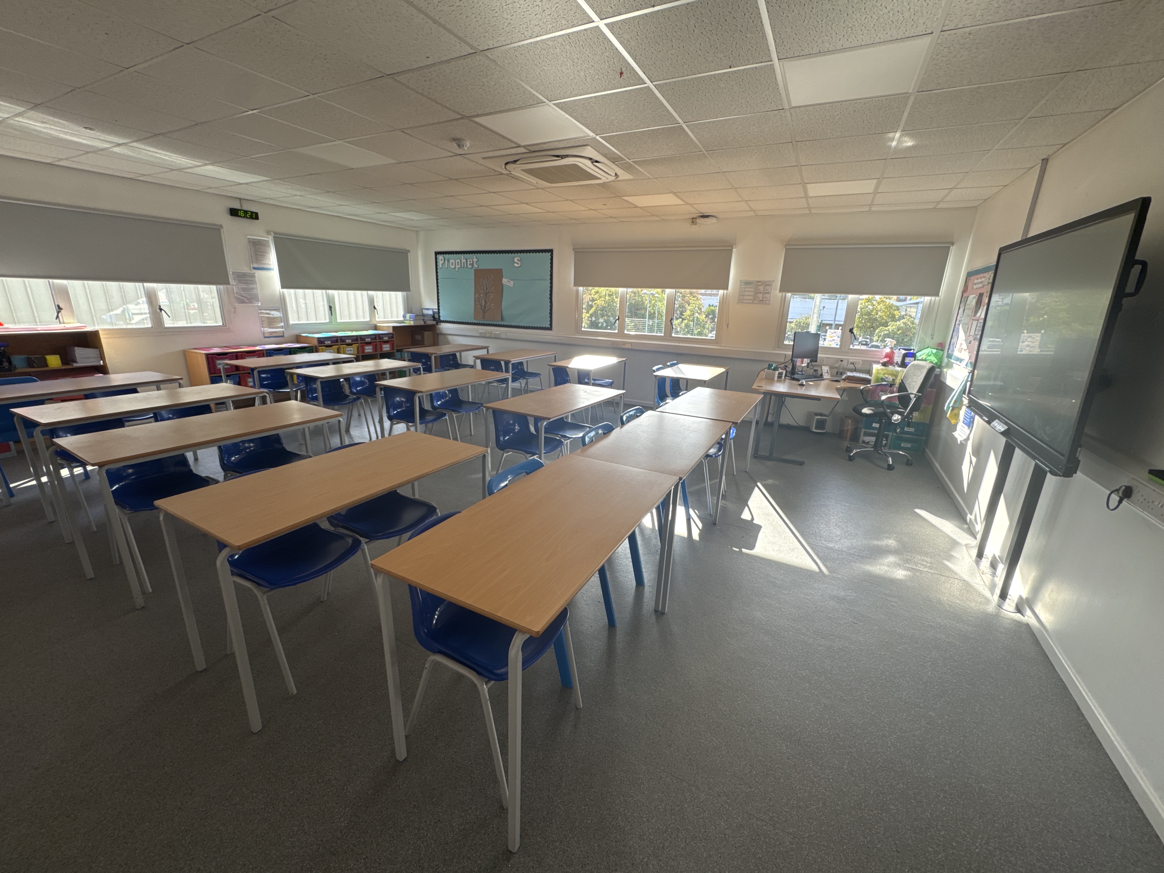 Sarah Bonnell Classroom F14 - photo 2