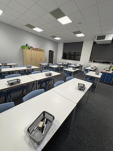 Castle Mead Academy Classroom 1-20 MFL