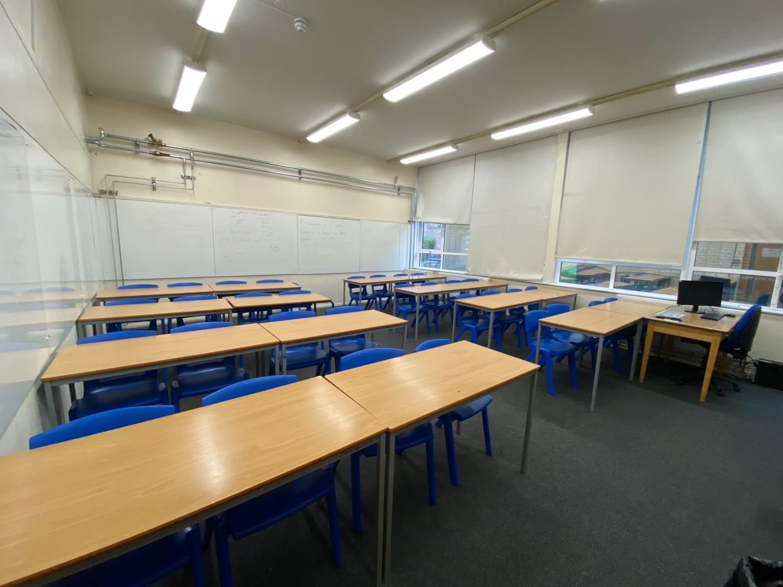Langley Park School for Girls Classroom M001 - photo 3