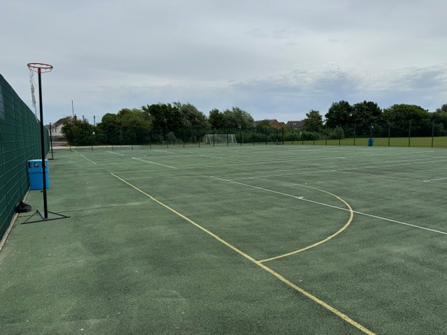 Twynham School Multi Use Games Area Rubberised - photo 2